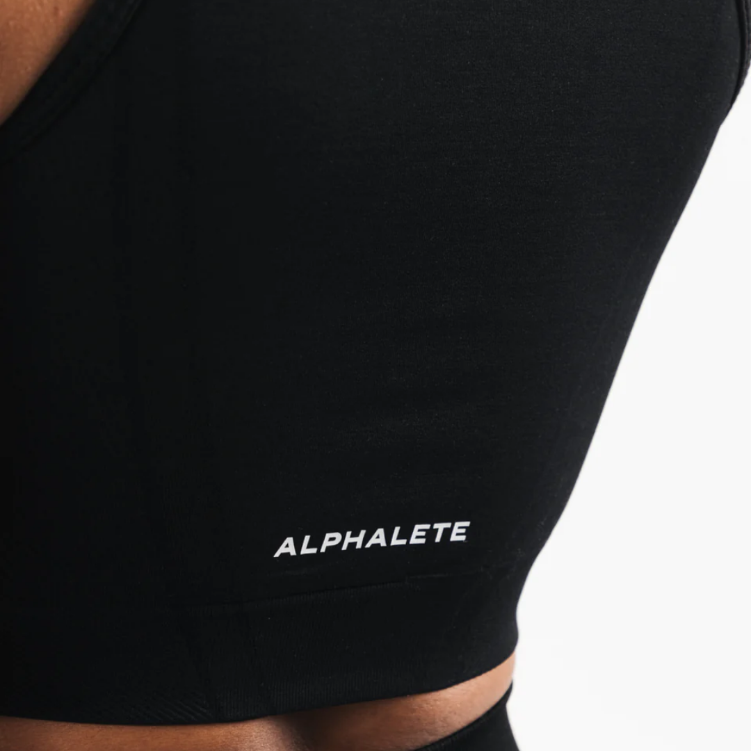 Alphalete - Stratus Crop Tank - Black