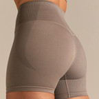 Women's Best - Motion Seamless Shorts | Taupe Grey