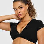 Oner Active - UnifiedMove Twist Front Short Sleeve Crop Top White Logo | Black